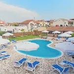 Apartahotel Secreta Vista