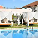 Secreta Vista Apartahotel