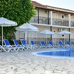 Secreta Vista Apartahotel