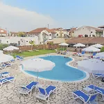Apartahotel Secreta Vista