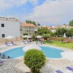 Apartahotel Secreta Vista 3*