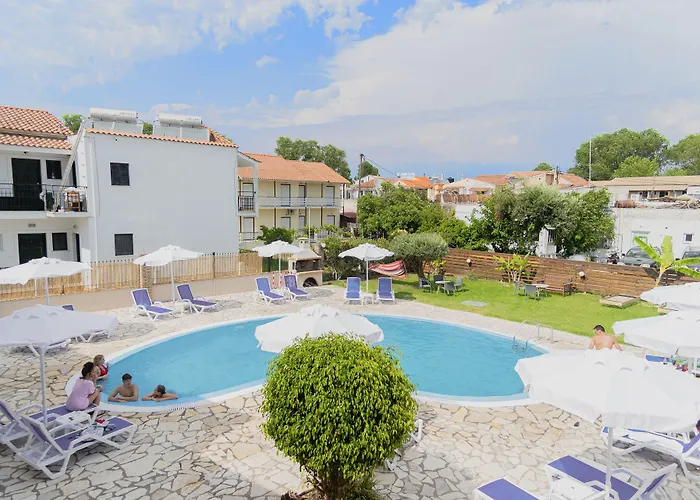 Aparthotel Secreta Vista 3*